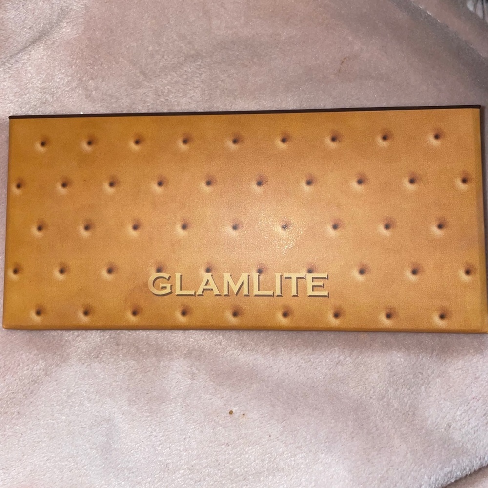 Glamlite palette